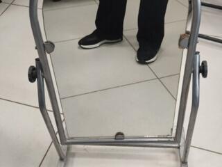 Продам зеркало.