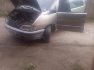 Продам на разборку авто