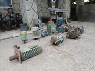 Продам моторы