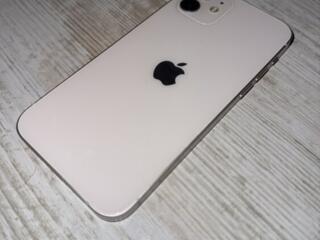 Продаю iPhone 12