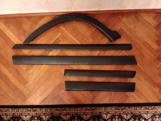 Молдинги на Honda CRV 2006 г. б/у