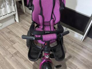 Трехколесный велосипед