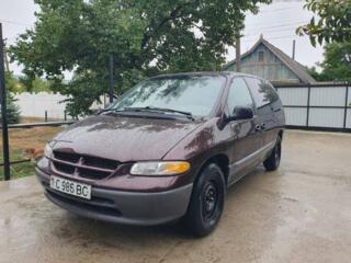 Mașina in stare bună la dezmembrat