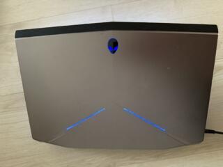 БЕЗ ТОРГА Продам ноутбук Dell Alienware 17 дюймов