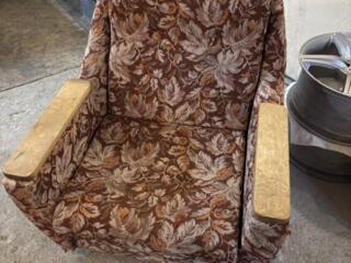 Продам кресло