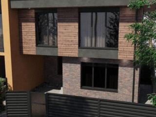 В продаже 3 Таунхауса  на Чубаевке