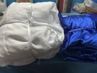 Материал атлас синий и белый