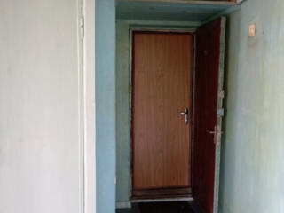 2 комн, Балка, Комсомольский рынок, 5/5, под ремонт