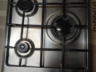 Продается встроенная газовая панель 1000 лей.
Телефон: 078823865.