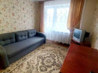 Сдам 1- ком. Глушко / Королева. 4 этаж.