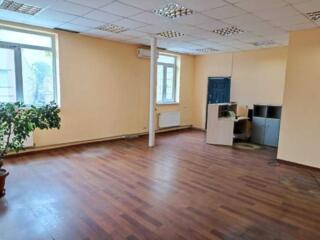 довгострокова оренда офісне приміщення Київ, Святошинський, 18360 грн.