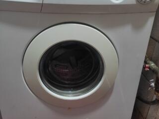 На запчасти, (многие запчасти новые)