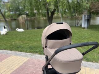 Продам коляску Carrello Vector 2025 года (б/у)