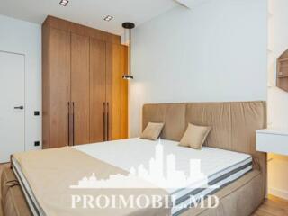 Vă propunem spre vânzare acest penthouse cu 3camere și living în ...