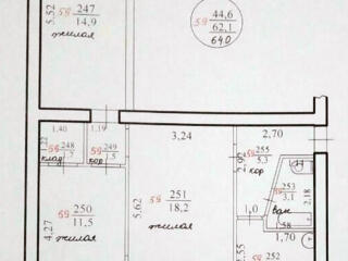 Продаю 3-ком. кв на 3 эт 64 м² в сердце Рыбницы (Победы 28)