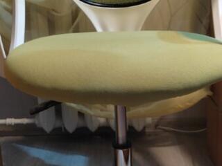 Продам школьный стул