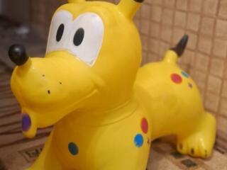 Продам резиновый надувной прыгун в виде собачки