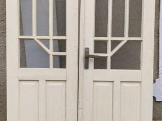 Продам 2-х створчатые двери (только полотна), размер 217 на 120 см.