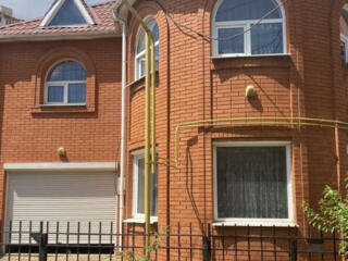 Качественный дом на Левитана