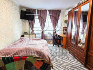 продаж 1-к квартира Київ, Святошинський, 42500 $