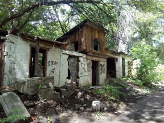 Куплю дорого аварийный дом, недострой или под снос в Тирасполе