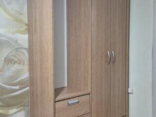 Продам шкаф