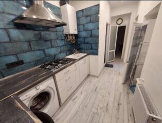 Предлагается к продаже просторная 2 комнатная квартира в историческом 