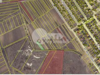 Spre vânzare teren agricol amplasat în or. Durlești. Lotul ...