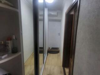 Двухкомнатная квартира. С ремонтом. Остается все.