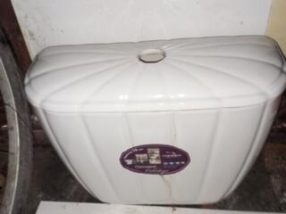 Бачок от унитаза