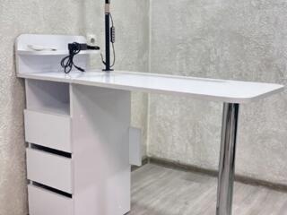 Стол для маникюра. Новый! По себестоимости!