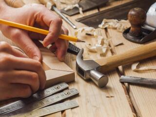 ТРЕБУЮТСЯ МЕБЕЛЬЩИКИ