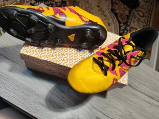 Продам бутсы