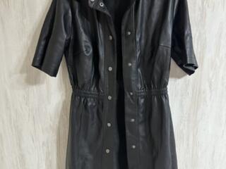 Платье размер М