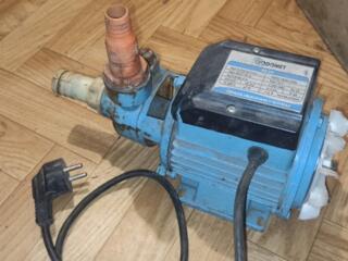 Насос для бассейна, полива и для других задач.