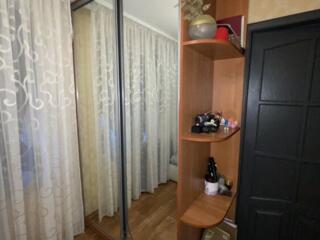 ПРОДАМ ШКАФ-КУПЕ