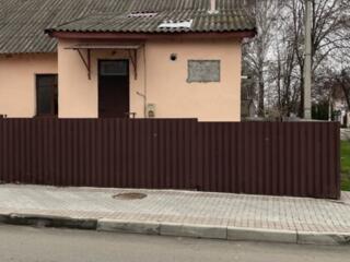 Продается квартира на земле (часть дома, набережная, Бендеры)