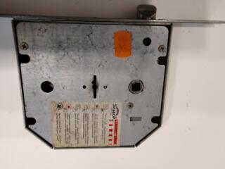 Продам замок для бронированной двери Эльбор б/у в рабочем состояние.