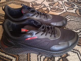 Кроссовки б\у 300р. 45-46 размер