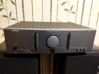 Продам недорого мощный стерео усилитель Universum M-A 1000.