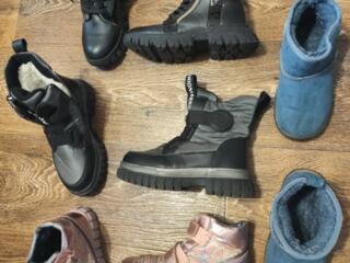 Зимние ботинки размер 32-33