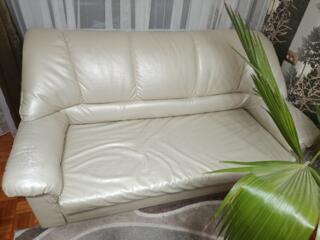 Продам диван и два кресла б/у