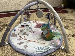 Продам детский развивающий коврик