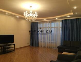 БЕЗ КОМІСІЇ! Пропонується в оренду 3-х. кімнатна, роздільна квартира .