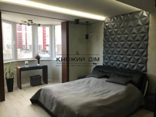 Продаж 2-кімнатної квартири студії в ЖК Ліко-Град 3, м. Виставковий ..