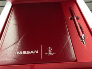 NISSAN эксклюзивные аксессуары этого бренда.