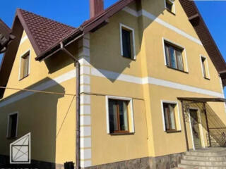 Продам 2-х поверховий та гостьовий будинок з гаражем в с.Фонтанка (5 .