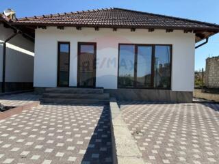 Casă în comuna Grătiesti, satul Hulboaca