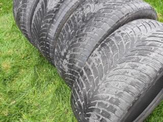 Продам комплект всесезонных шин M+S 265/45R20