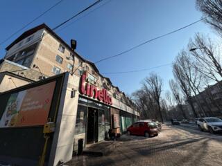 Apartament cu 3 camere, Botanica.